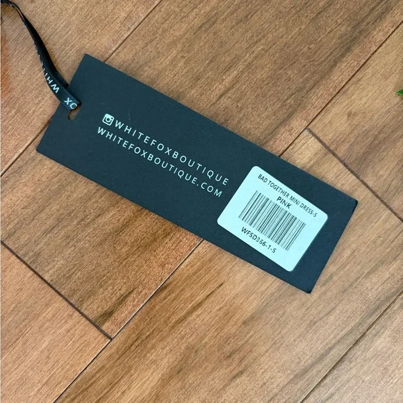 Brand new with tags WHITE FOX mini pink lace dress - Picture 7 of 9